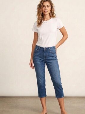 Citizens Of Humanity Cropped Blue Jeans